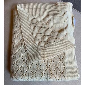 Shabby Chic Rachel Ashwell Knit Lace Throw Ivory/Yellow, Very Good Pre-owned